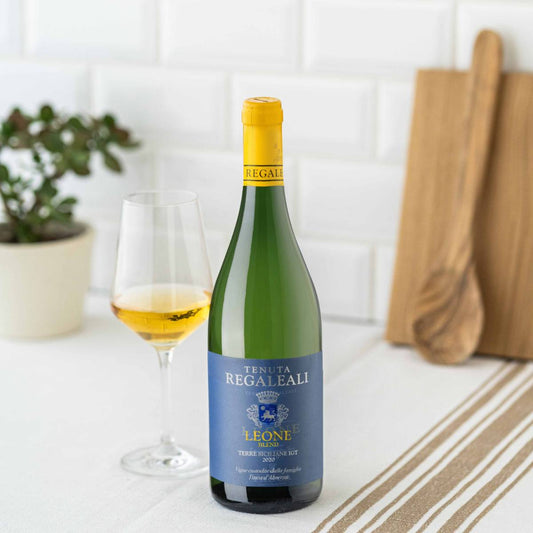 IGT Leone D'Alemerita Terre Siciliane Bianco